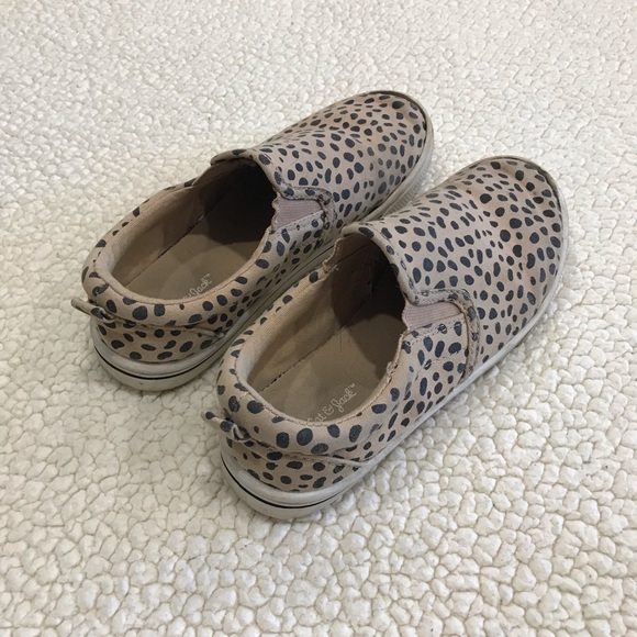 Girls Cat & Jack Slip On Brown w/ Dark Brown Spots Fashion Sneaker Shoes
Youth 2 - Picture 4 of 16